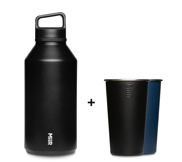 64oz-wm-bottle-2x-pint-cups-f0 64oz-bundle-03.png