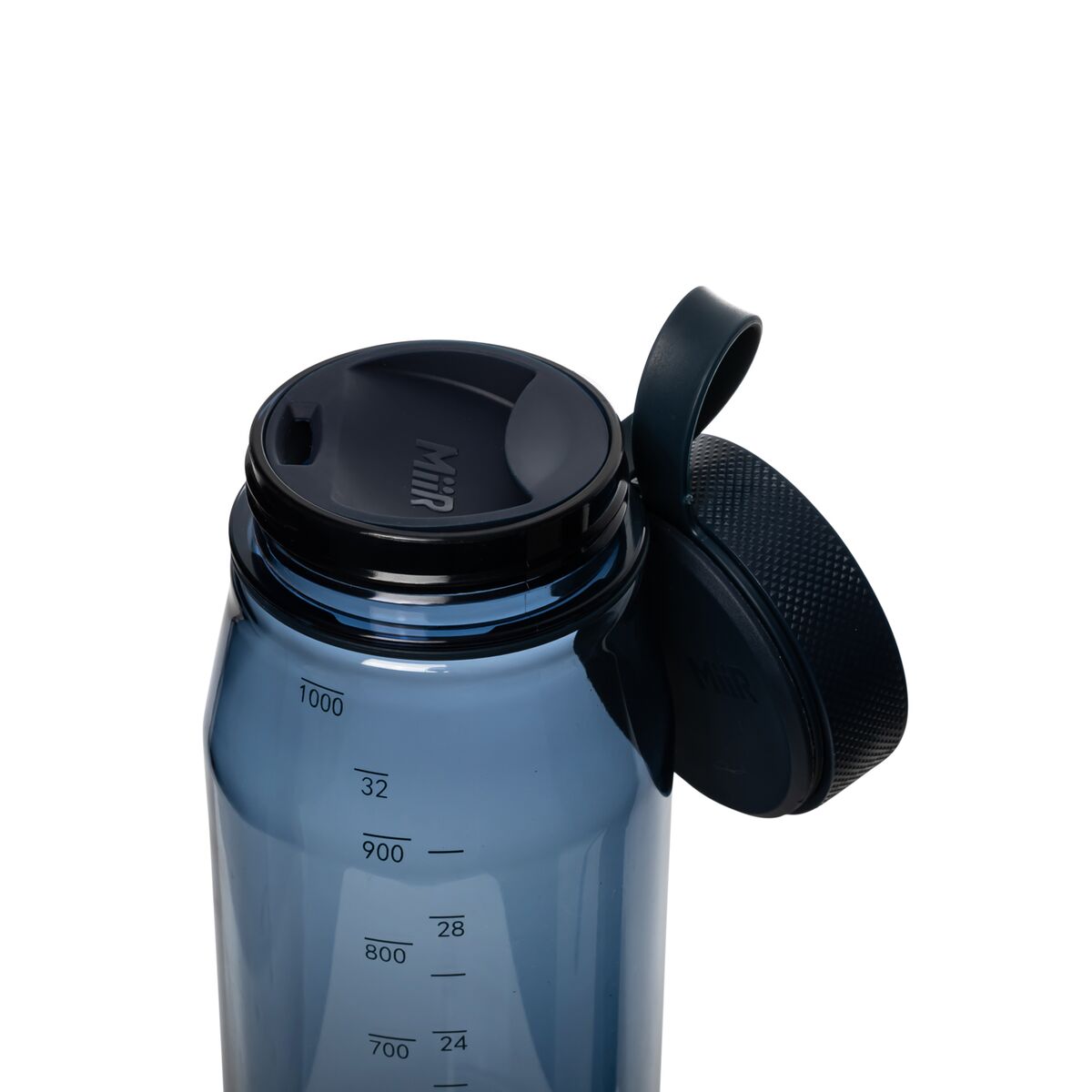 everywhere-bottle-k3 WebPDP-33oz_Everywhere_Bottle_TidalBlue__EWB1PN32215_X2Studio_TetherTwist.jpg