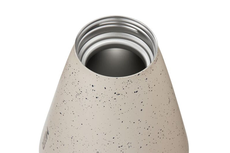 new-standard-carafe-y3 WebPDP-33oz_New_Standard_Carafe_Desert_Tan_Speckle_Studio__CAR1SVOS224_45_Top_Off.jpg