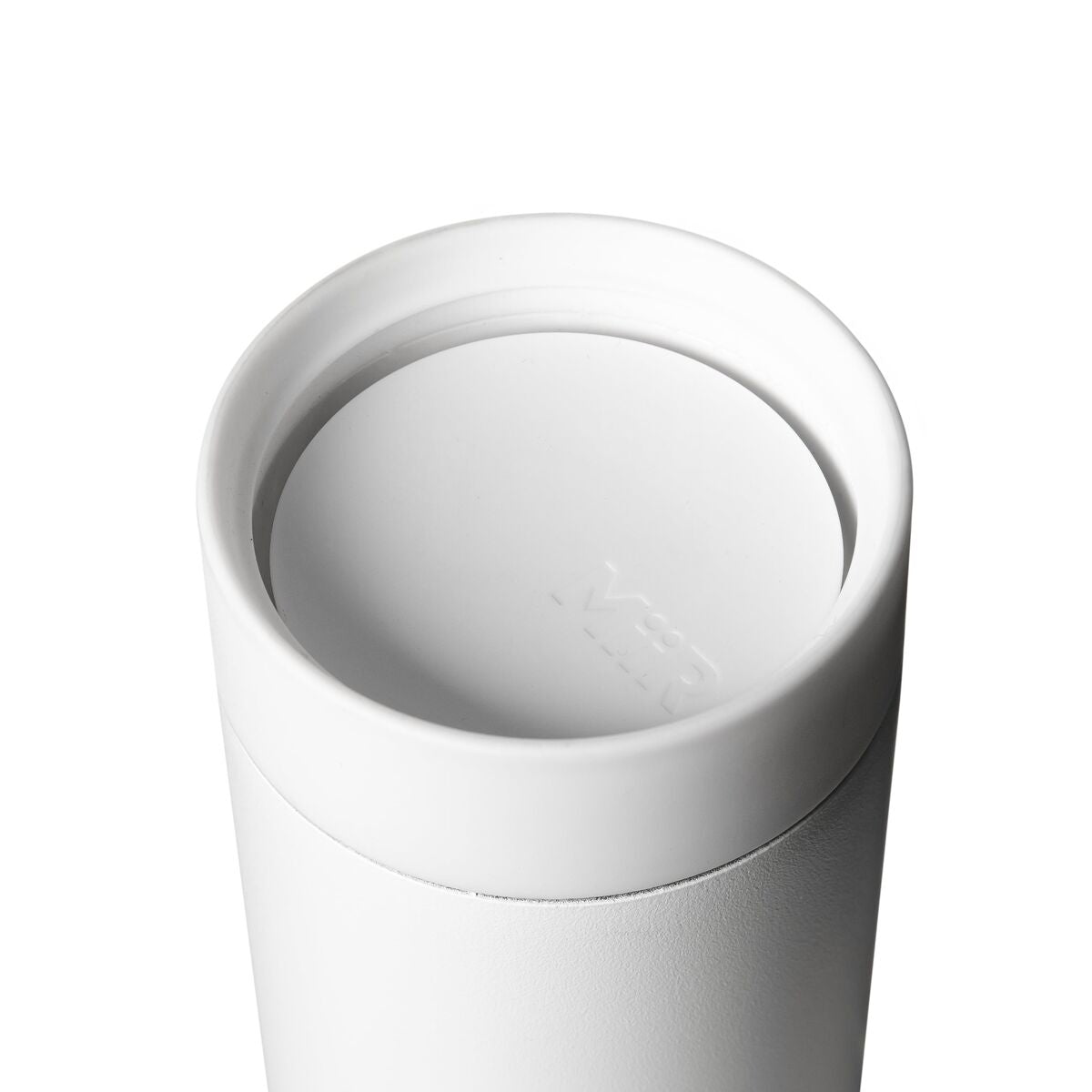 360-lid-m5 WebPDP-360_Lid_White__3602PNWM001_X2Studio_Closeup_Open.jpg