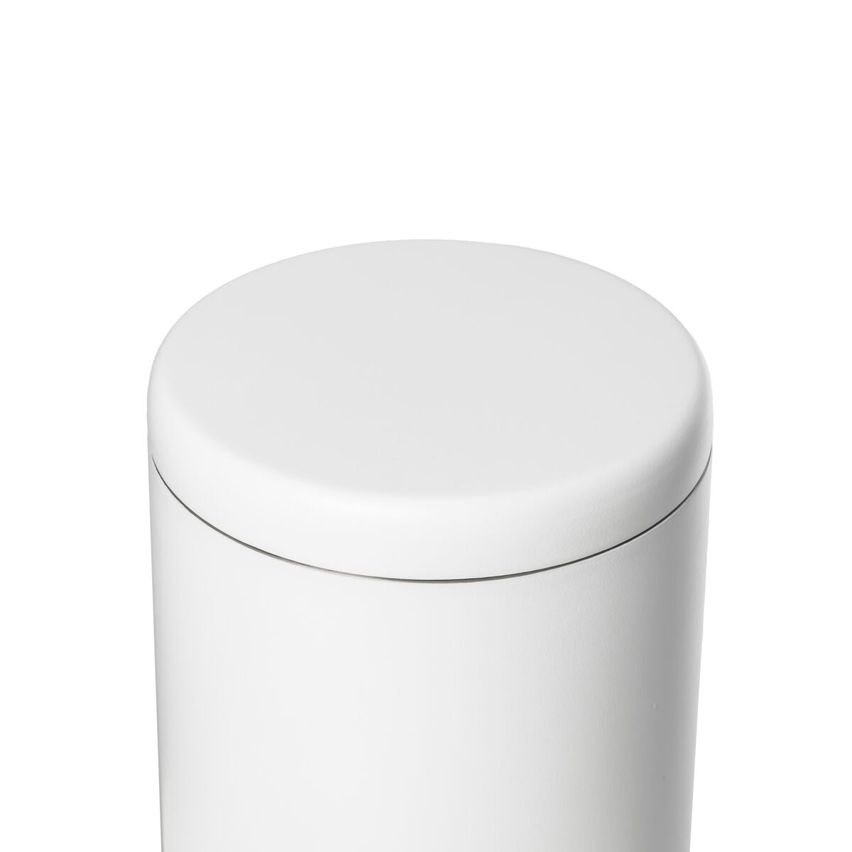 airlock-coffee-canister-d1 WebPDP-Airlock_Coffee_Canister__ACN2SVOS001_White_X2Studio_45_Deg_Lid_On.jpg