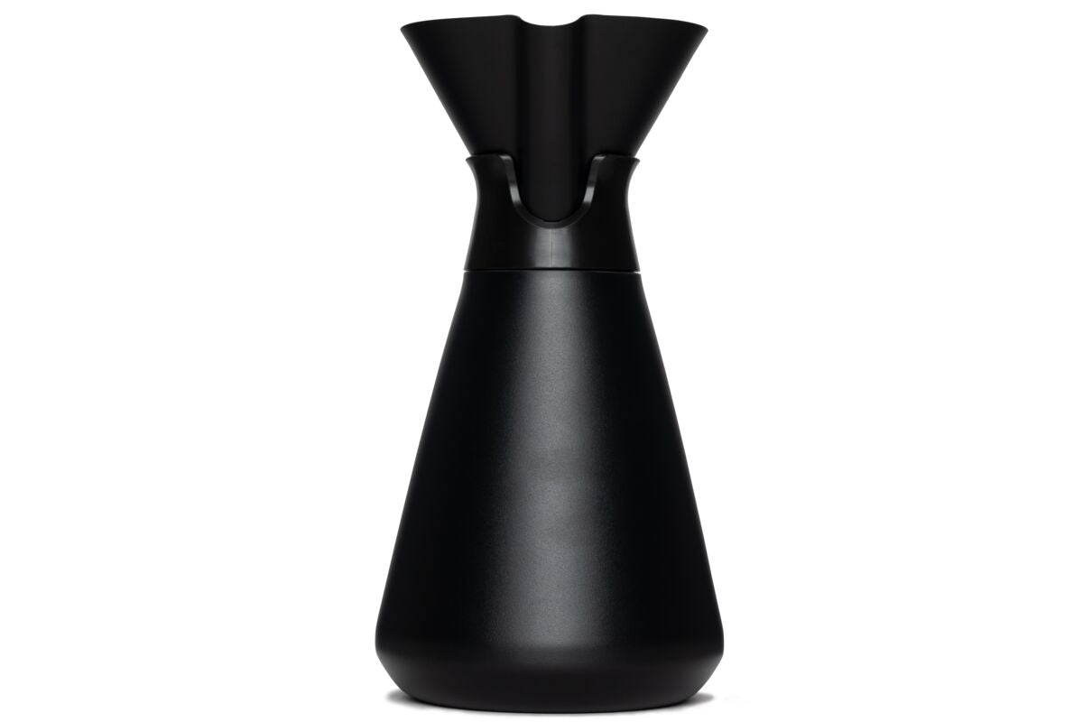 new-standard-carafe-y3 WebPDP-Carafe_Black_Studio_0722_270__CAR1SVOS002.jpg