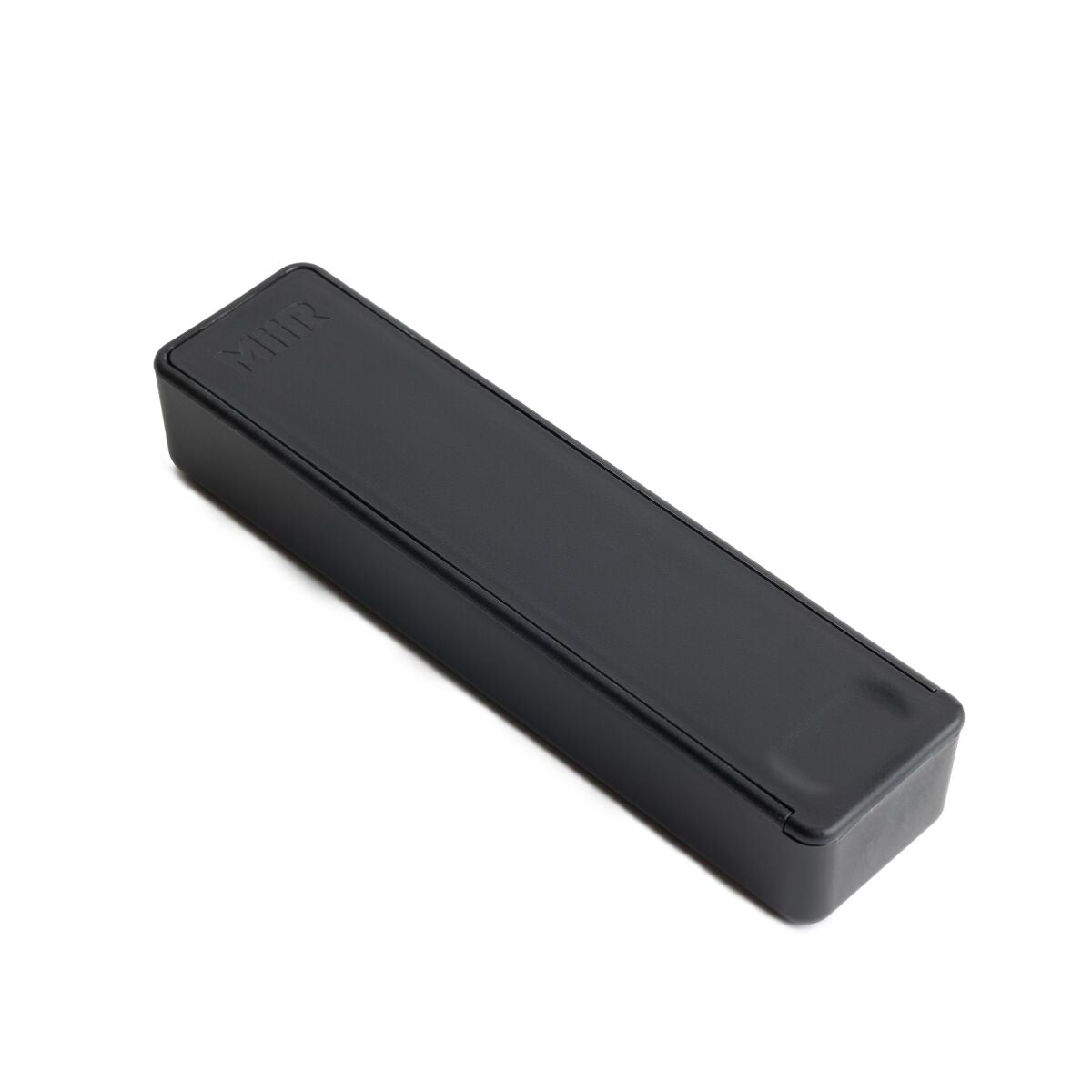 essential-utensil-set-z6 WebPDP-Essential_Utensil_Set_Studio_1022_45_Deg__UTL1SNOS002.jpg