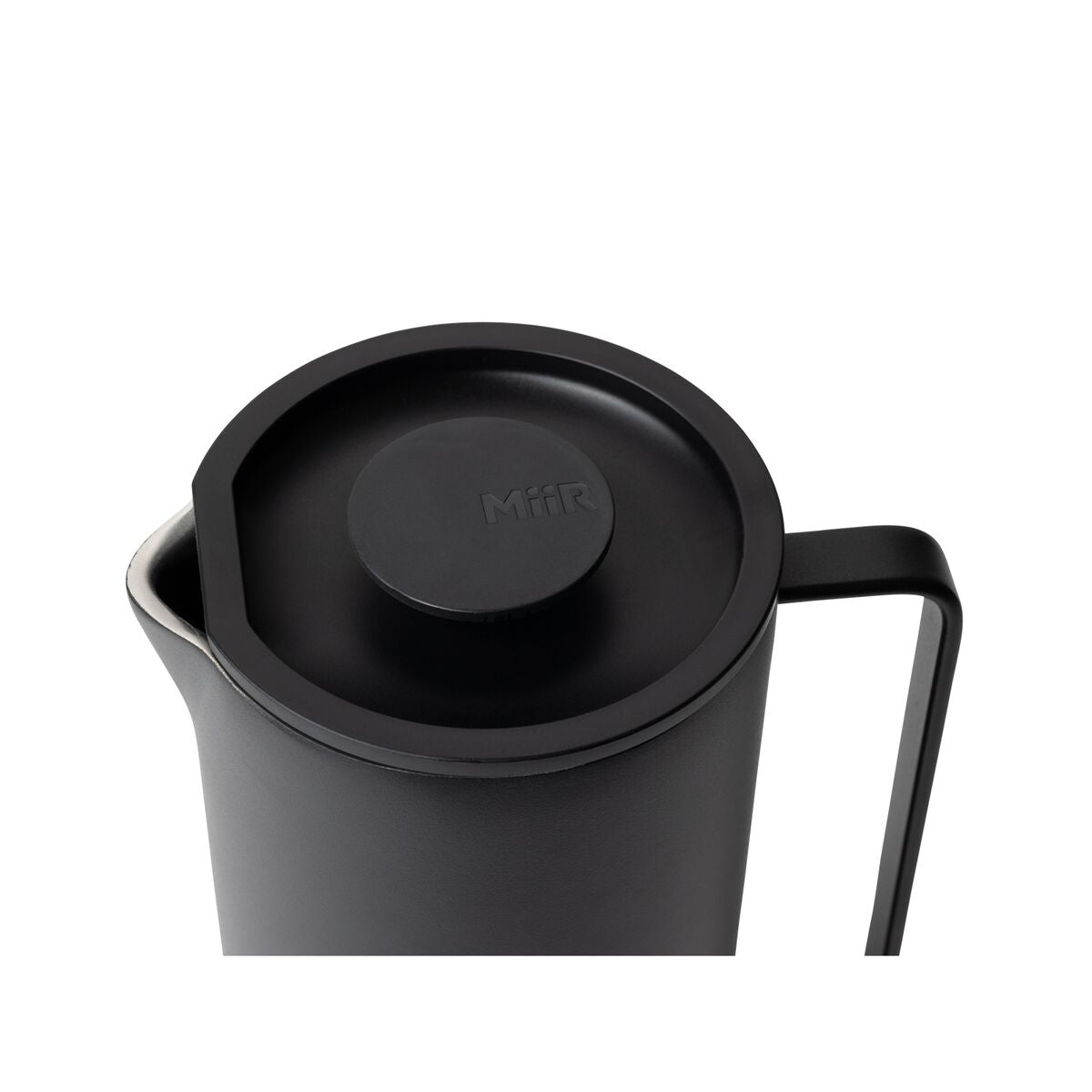 new-standard-french-press-z0 WebPDP-French_Press_Black_Studio_0722_45_Deg_Lid_On__FRP1SNOS002.jpg