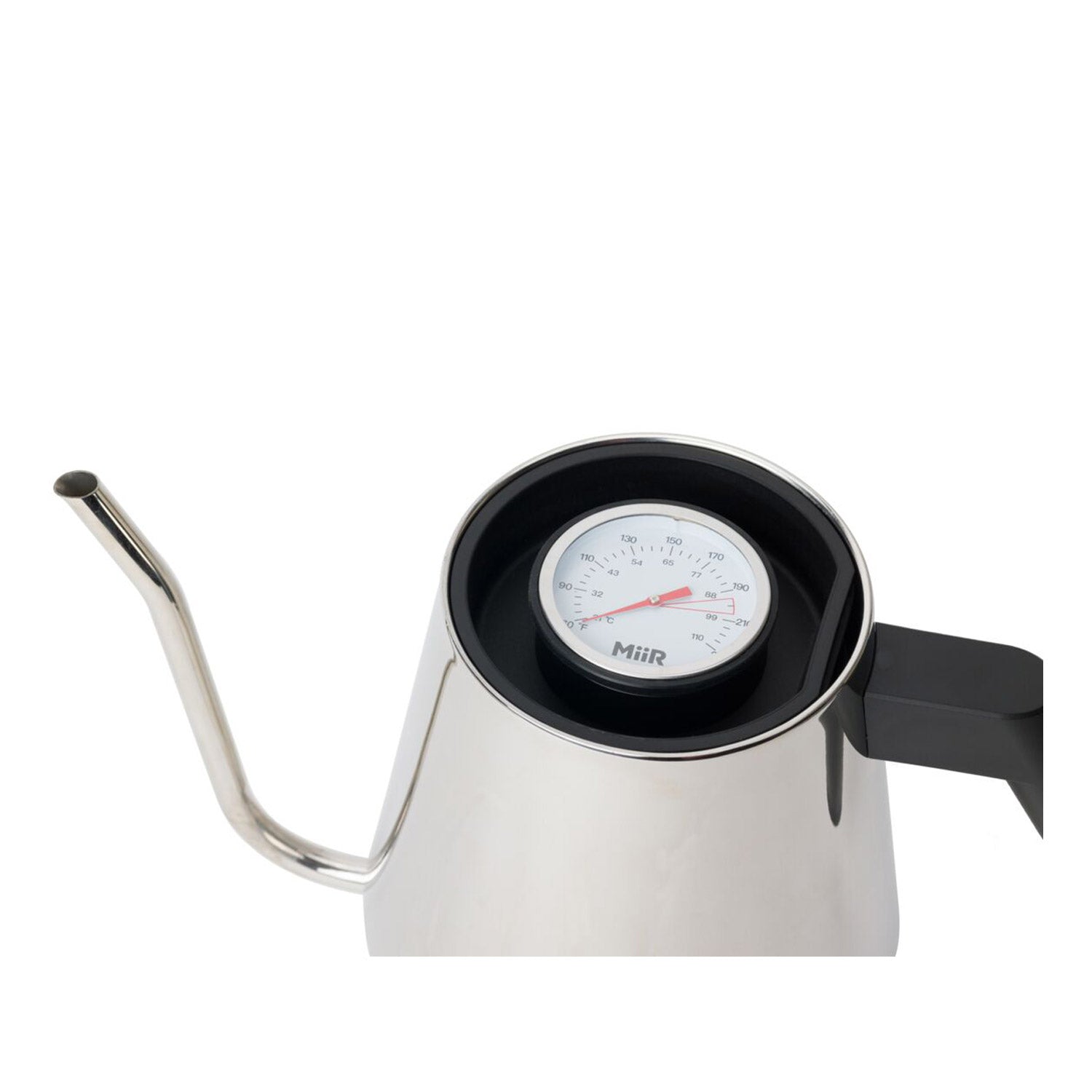 new-standard-pour-over-kettle-n6 WebPDP-Pour_Over_Kettle_Black_Studio_0222_45_Deg_Lid__POK1SNOS005.jpg