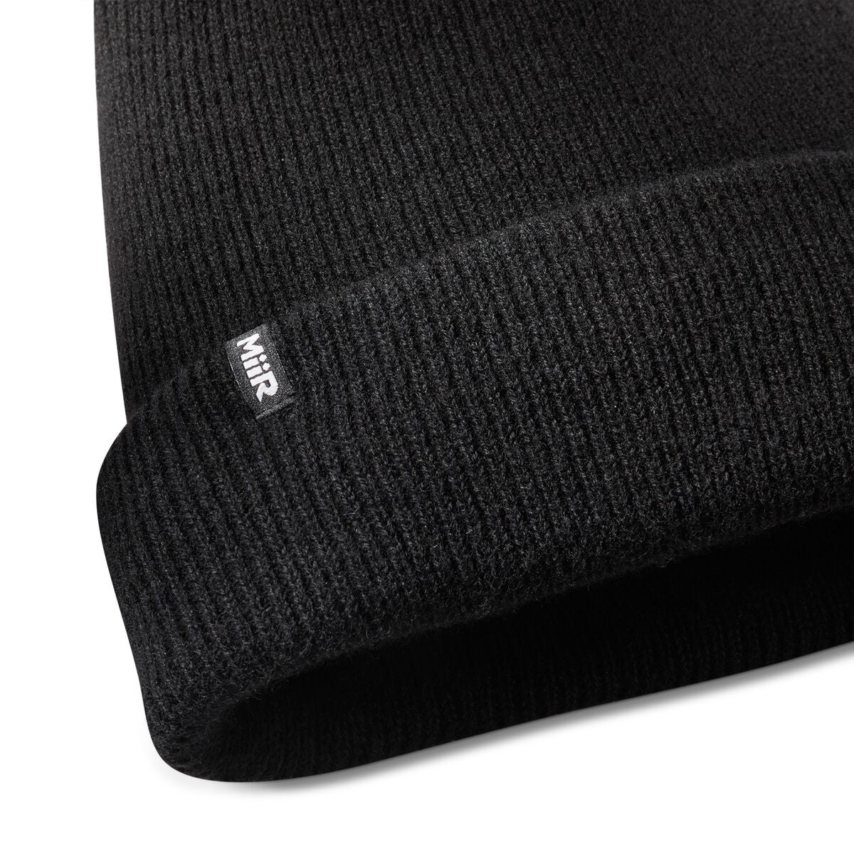 recycled-cashmere-beanie-z1 WebPDP-Recycled_Cashmere_Luxe_Beanie_Studio_Detail__BNE004002OS.jpg