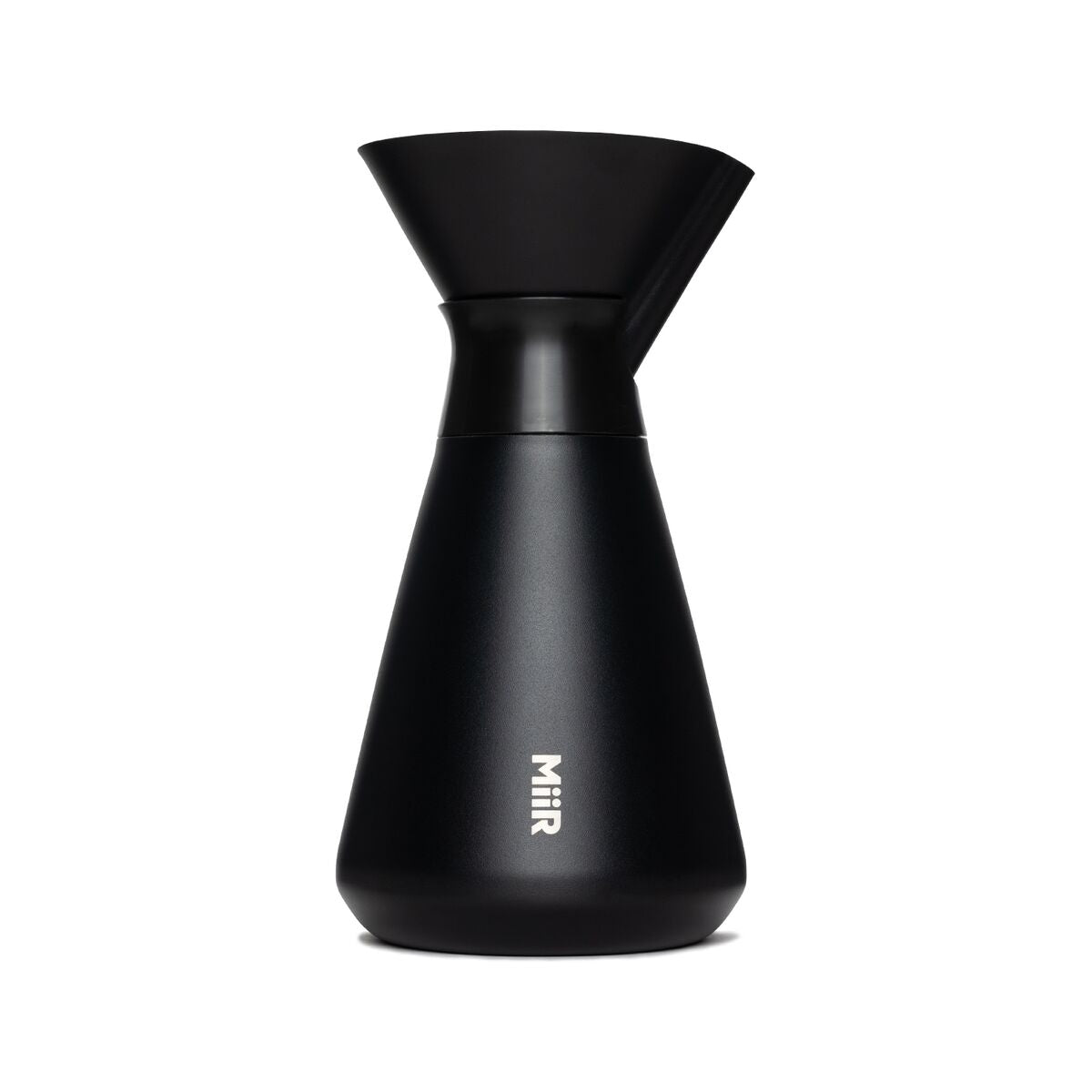 new-standard-carafe-y3 Web_PDP-Carafe_Black_Studio_0722_Front_CAR1SVOS002.jpg