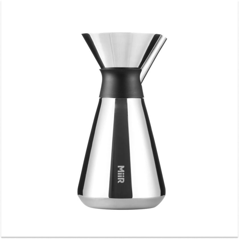 new-standard-carafe-y3 Web_PDP-Polished_Stainless_Carafe_33oz_SS_Studio_X2_07182024_Front_CAR1SVOS005_1.jpg